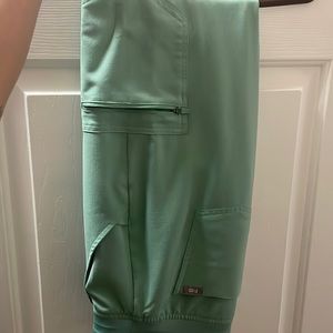 Jade Figs Zamora Scrub Pants